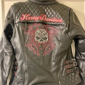 Harley Davidson Leather Jacket with hoodie liner AND heated liner. Size M